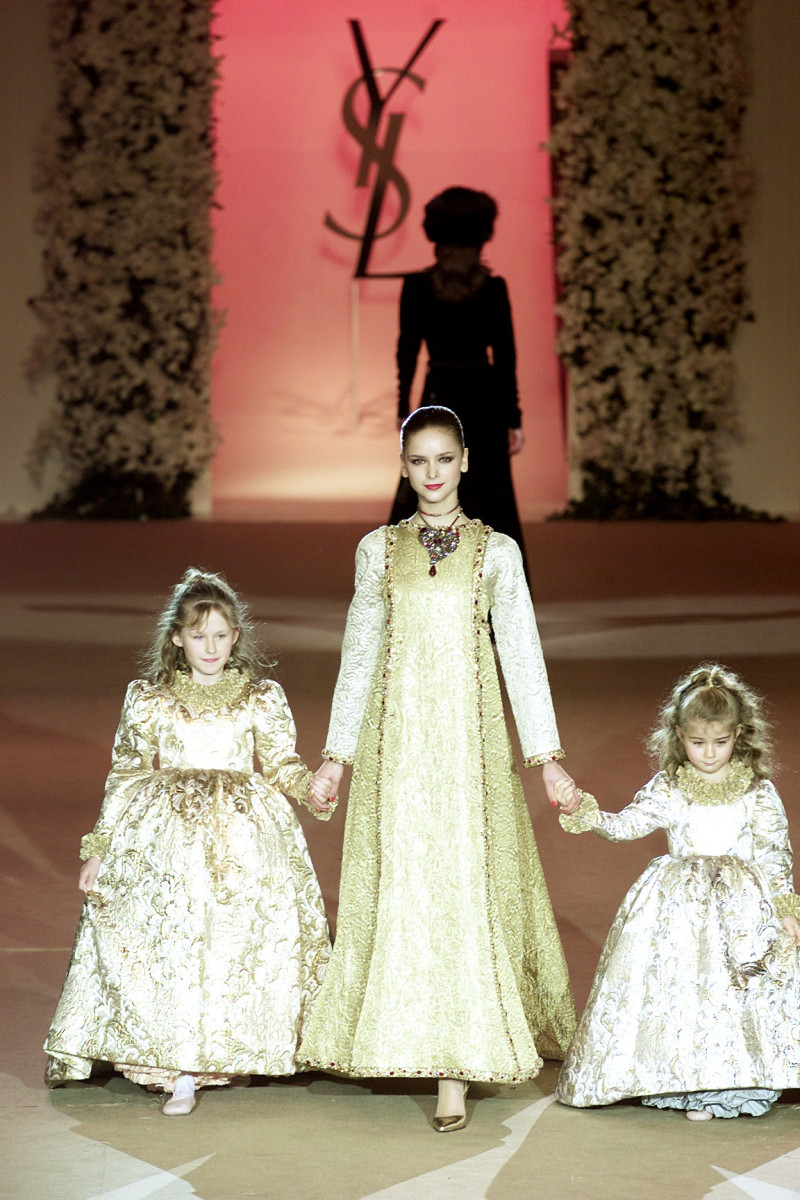 Saint Laurent fashion show for Spring/Summer 2002