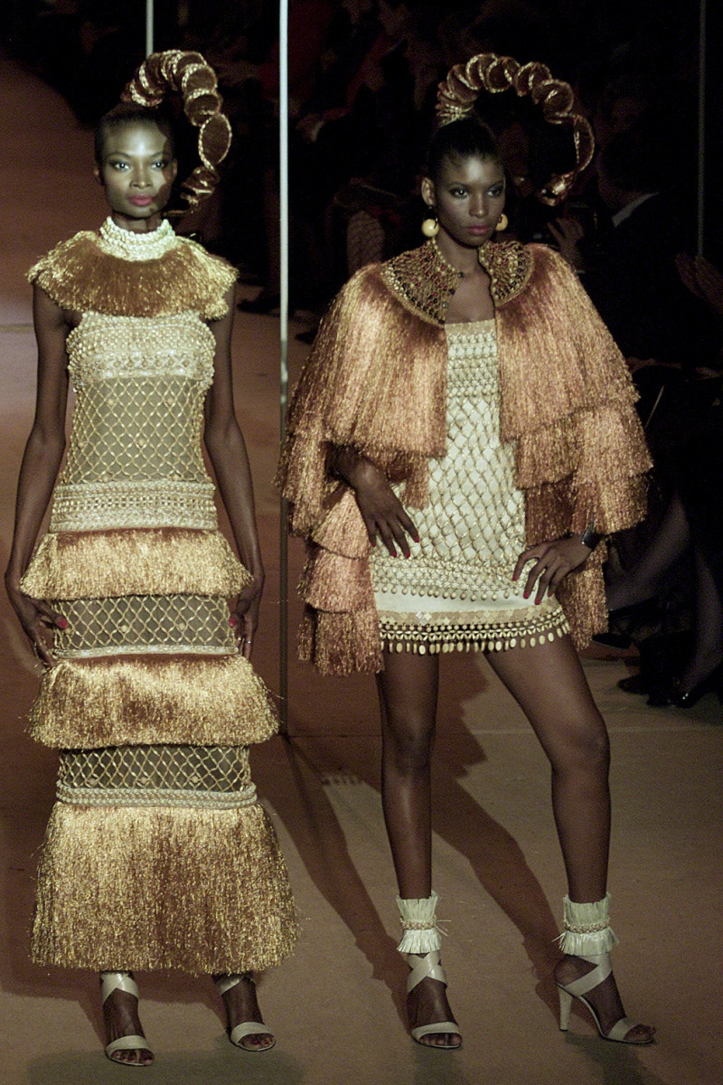 Saint Laurent fashion show for Spring/Summer 2002