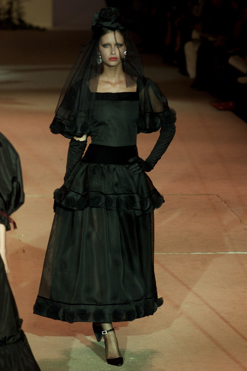 Saint Laurent fashion show for Spring/Summer 2002