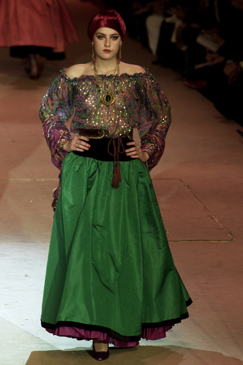 Saint Laurent fashion show for Spring/Summer 2002