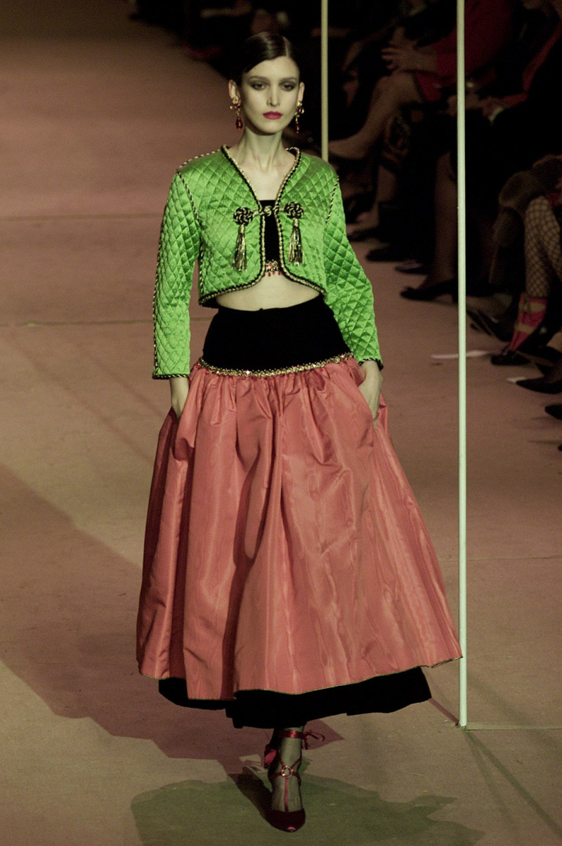 Saint Laurent fashion show for Spring/Summer 2002