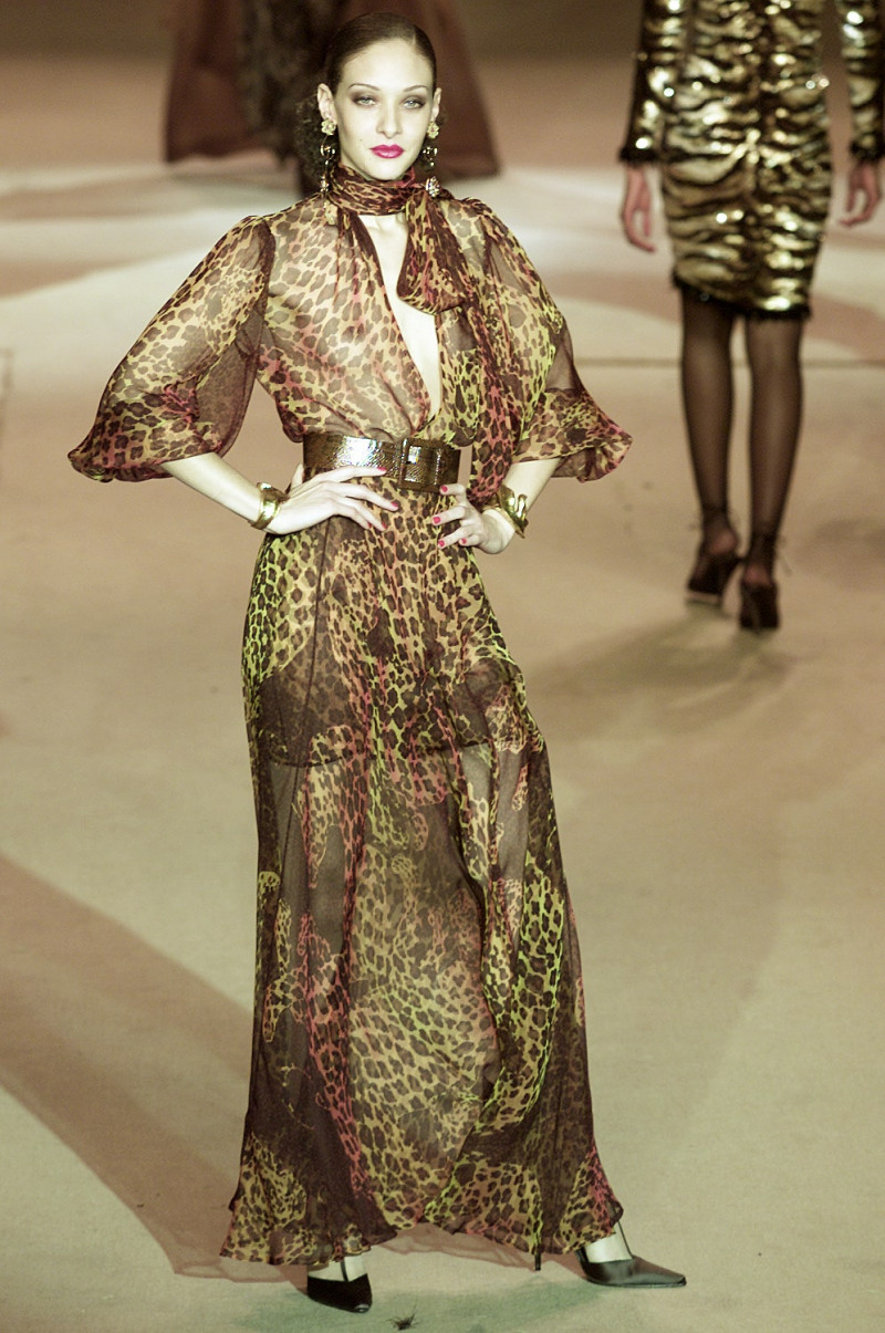 Saint Laurent fashion show for Spring/Summer 2002