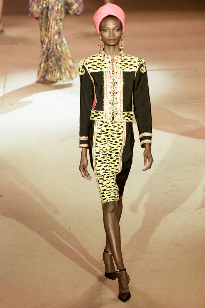 Saint Laurent fashion show for Spring/Summer 2002