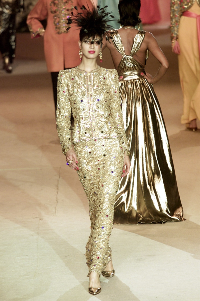 Saint Laurent fashion show for Spring/Summer 2002