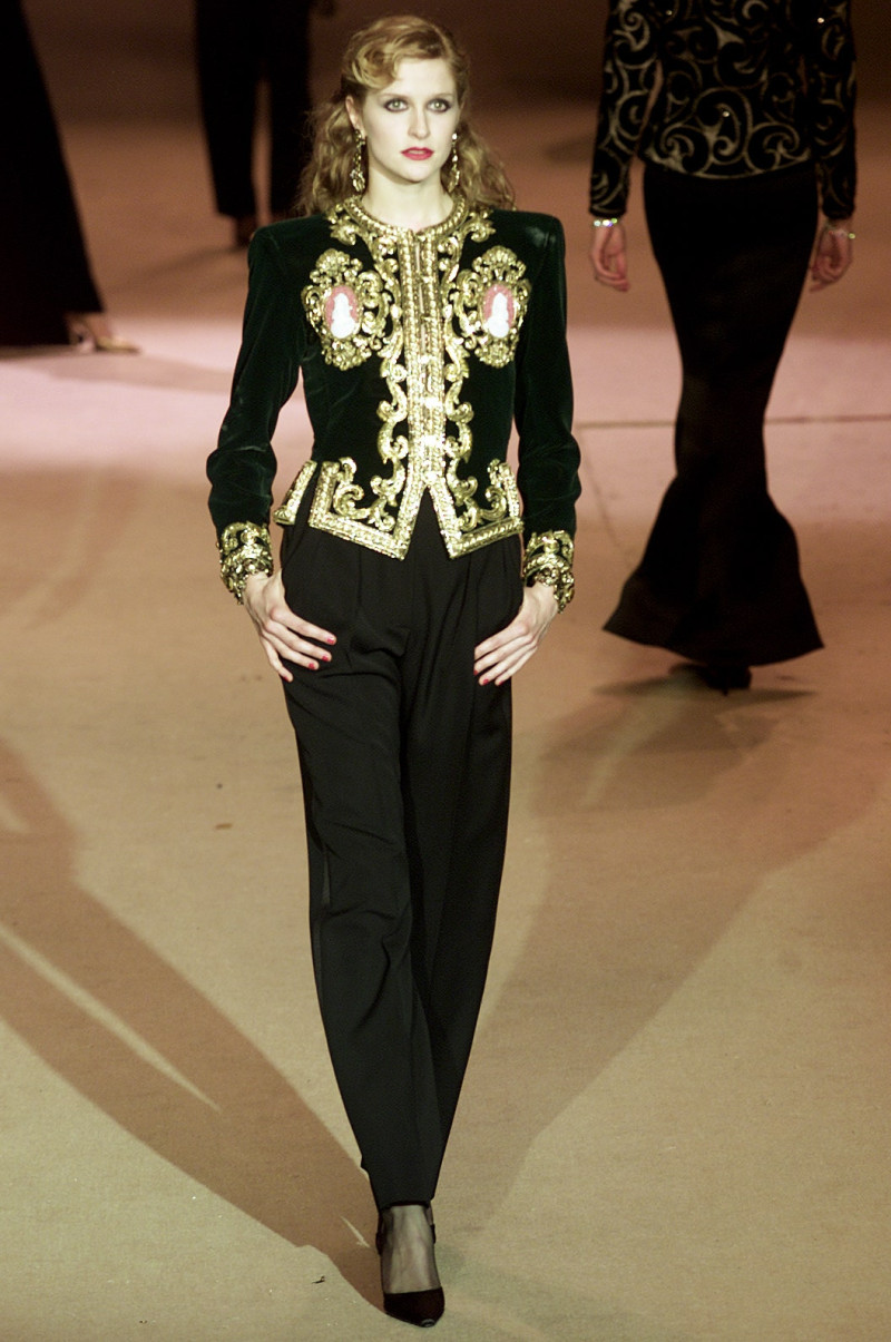 Saint Laurent fashion show for Spring/Summer 2002