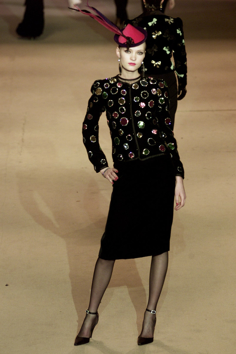 Saint Laurent fashion show for Spring/Summer 2002
