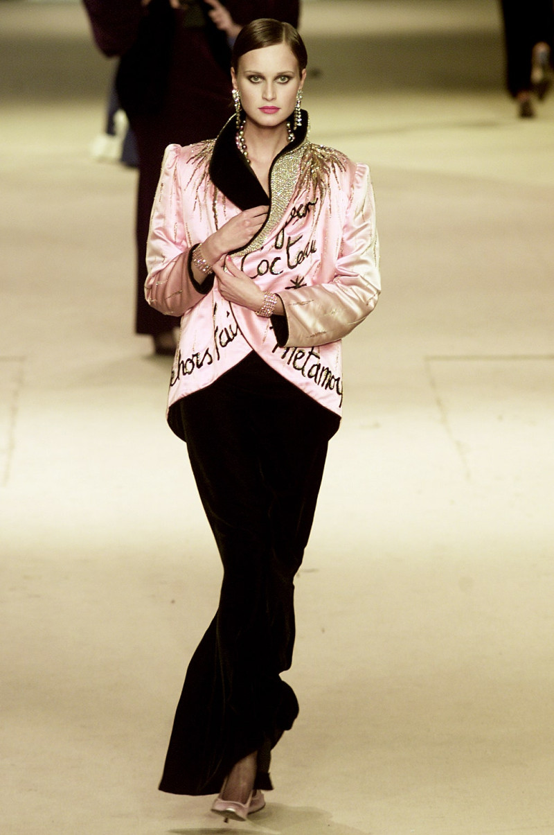 Saint Laurent fashion show for Spring/Summer 2002