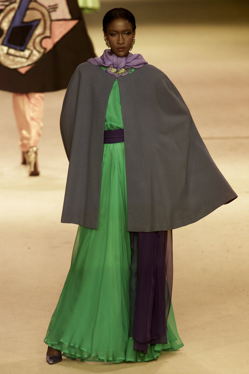 Saint Laurent fashion show for Spring/Summer 2002