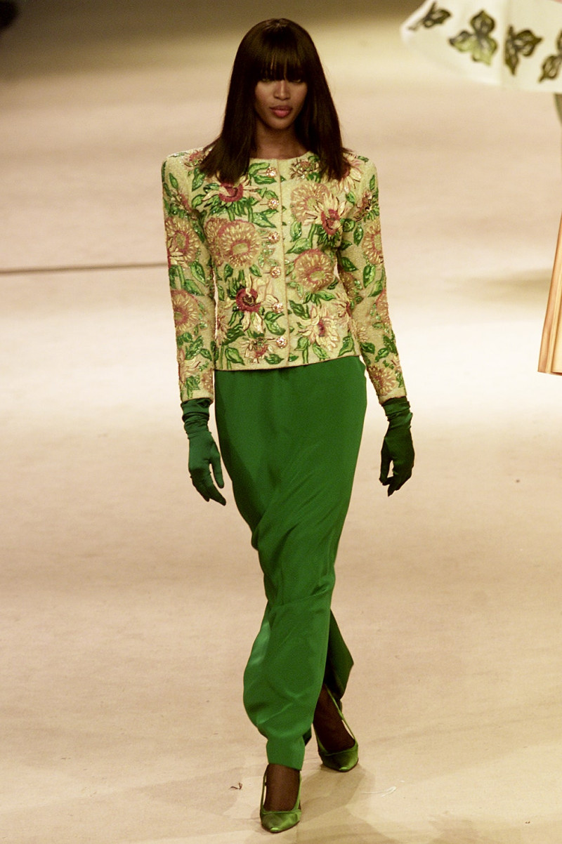 Saint Laurent fashion show for Spring/Summer 2002