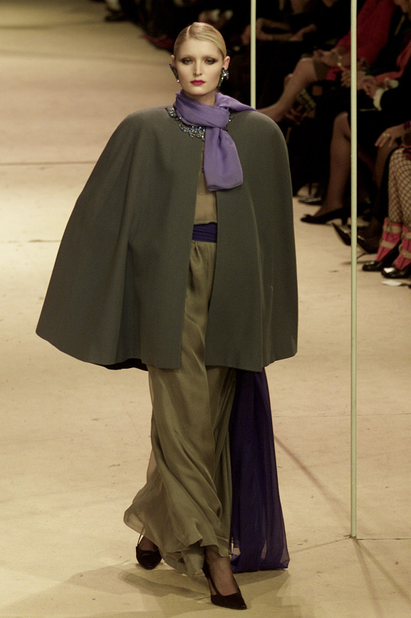 Saint Laurent fashion show for Spring/Summer 2002