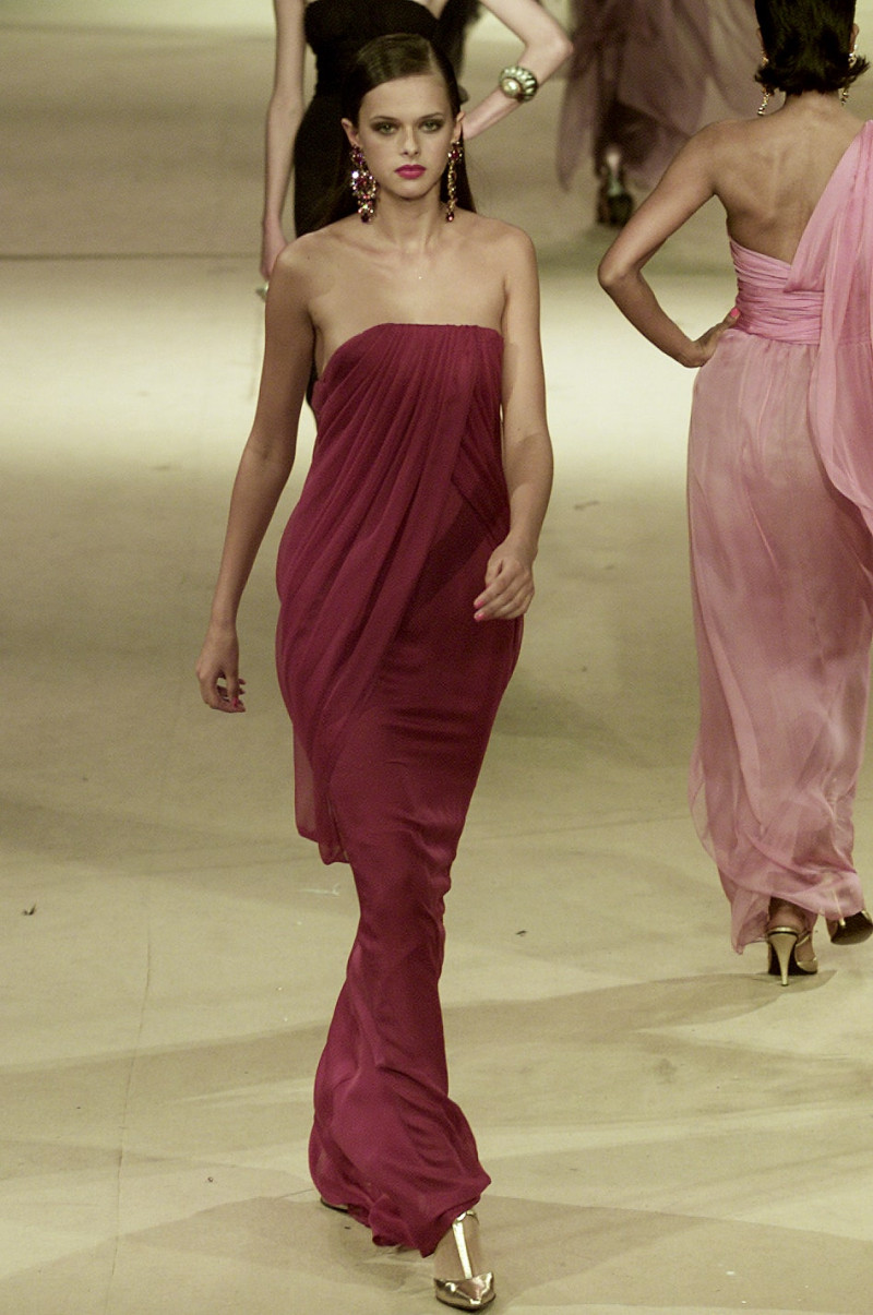 Saint Laurent fashion show for Spring/Summer 2002