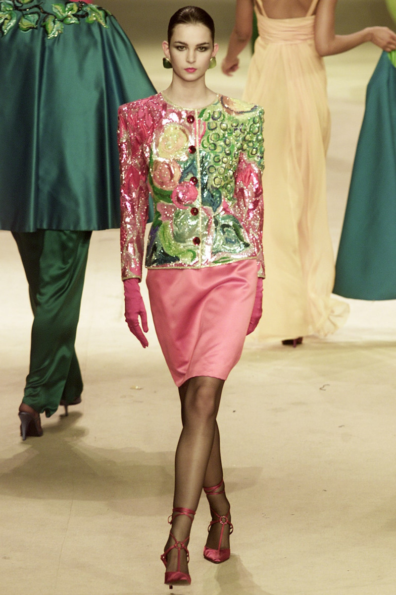 Saint Laurent fashion show for Spring/Summer 2002