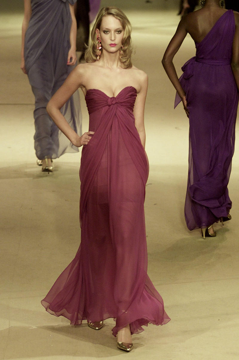 Saint Laurent fashion show for Spring/Summer 2002
