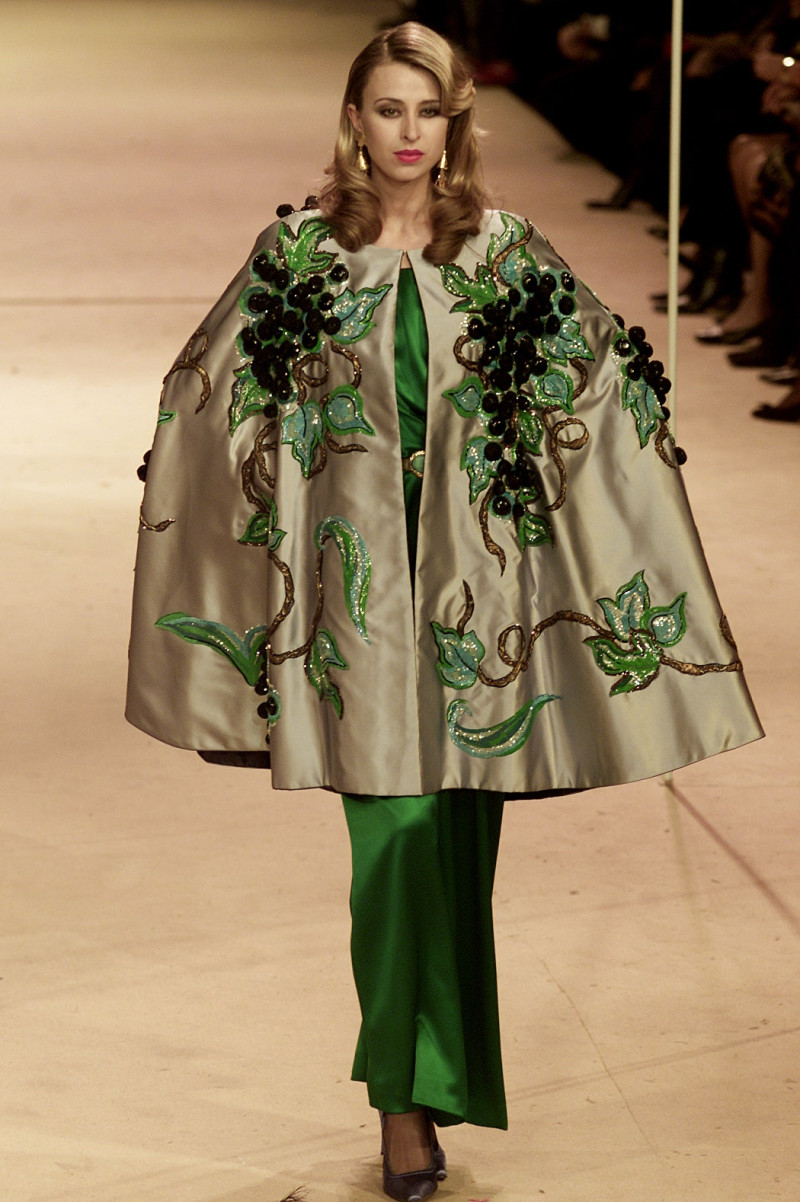 Saint Laurent fashion show for Spring/Summer 2002