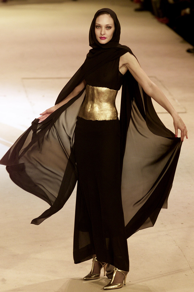 Saint Laurent fashion show for Spring/Summer 2002