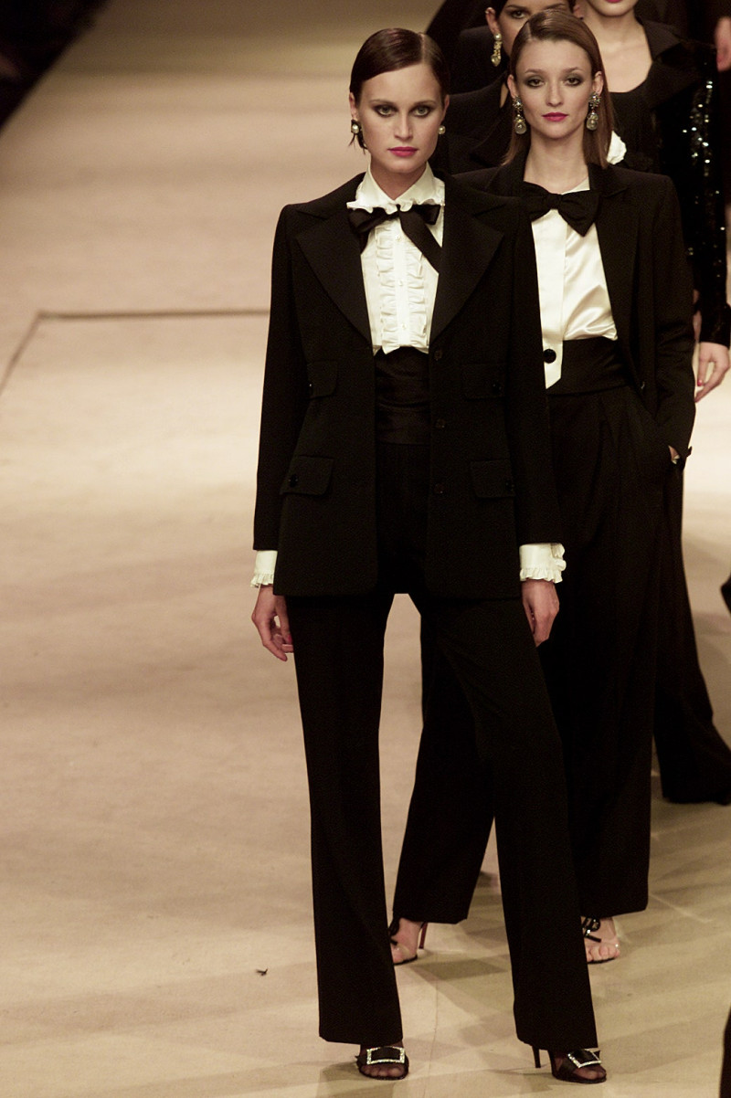 Saint Laurent fashion show for Spring/Summer 2002