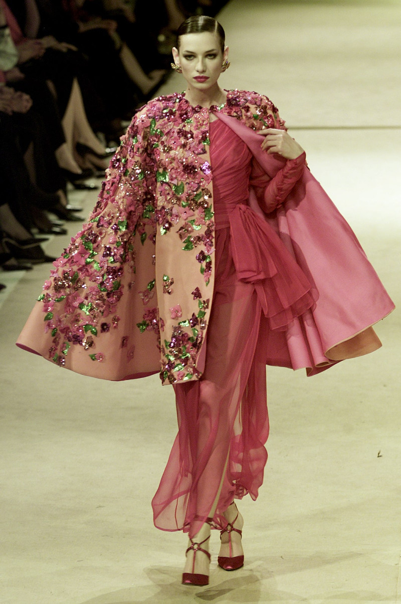 Saint Laurent fashion show for Spring/Summer 2002