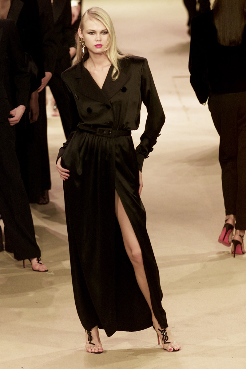 Saint Laurent fashion show for Spring/Summer 2002