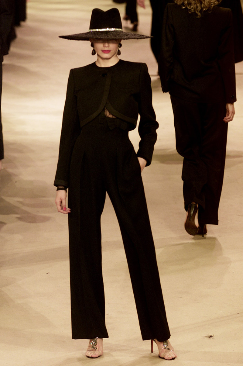 Saint Laurent fashion show for Spring/Summer 2002
