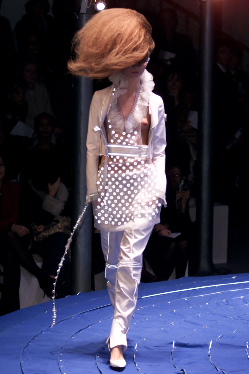 Louis Feraud fashion show for Spring/Summer 2002