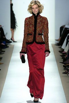 Oscar de la Renta fashion show for Autumn/Winter 2004