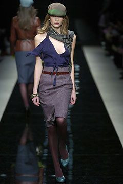 Burberry Prorsum fashion show for Autumn/Winter 2004