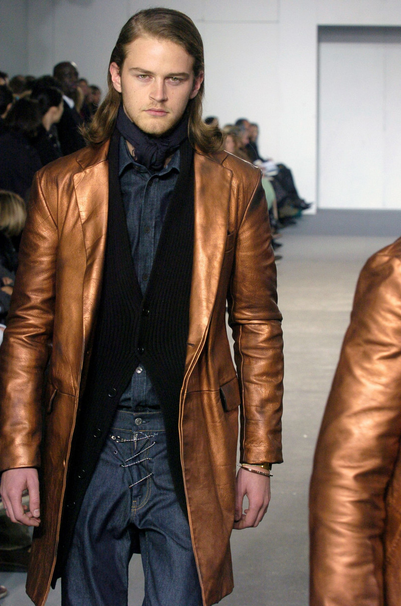 Helmut Lang fashion show for Autumn/Winter 2004