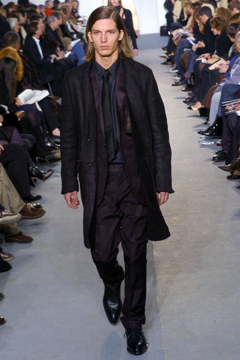 Helmut Lang fashion show for Autumn/Winter 2004