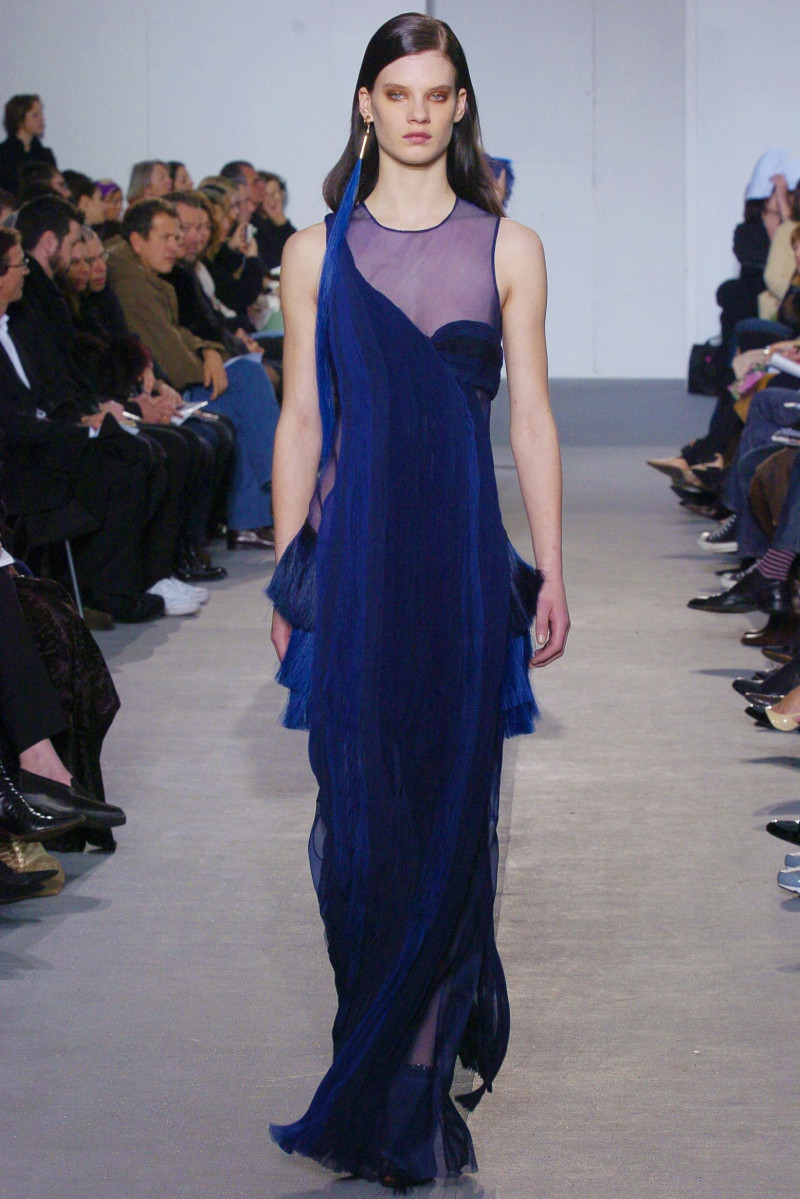 Helmut Lang fashion show for Autumn/Winter 2004