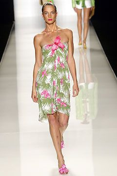 Celine fashion show for Spring/Summer 2004