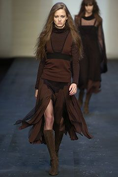 Anna Molinari fashion show for Autumn/Winter 2004