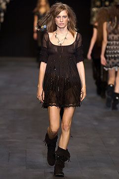 Anna Molinari fashion show for Spring/Summer 2004