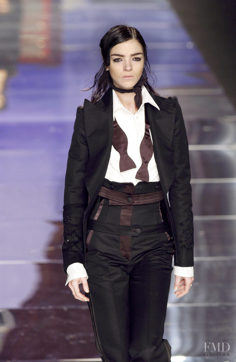 Mariacarla Boscono featured in  the Antonio Berardi fashion show for Autumn/Winter 2005