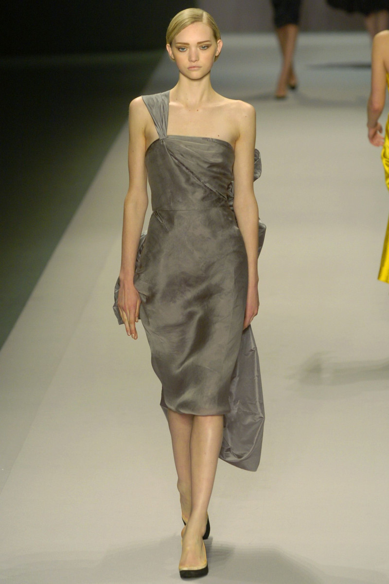 Givenchy fashion show for Autumn/Winter 2004