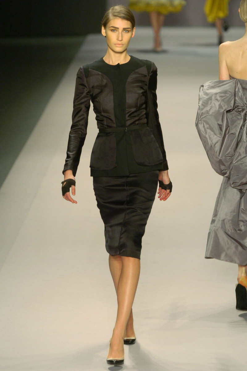Givenchy fashion show for Autumn/Winter 2004