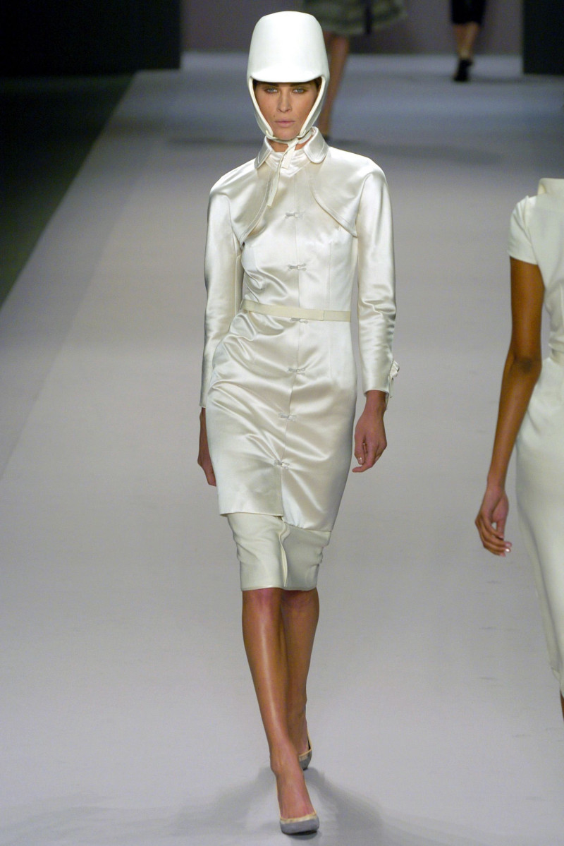 Givenchy fashion show for Autumn/Winter 2004