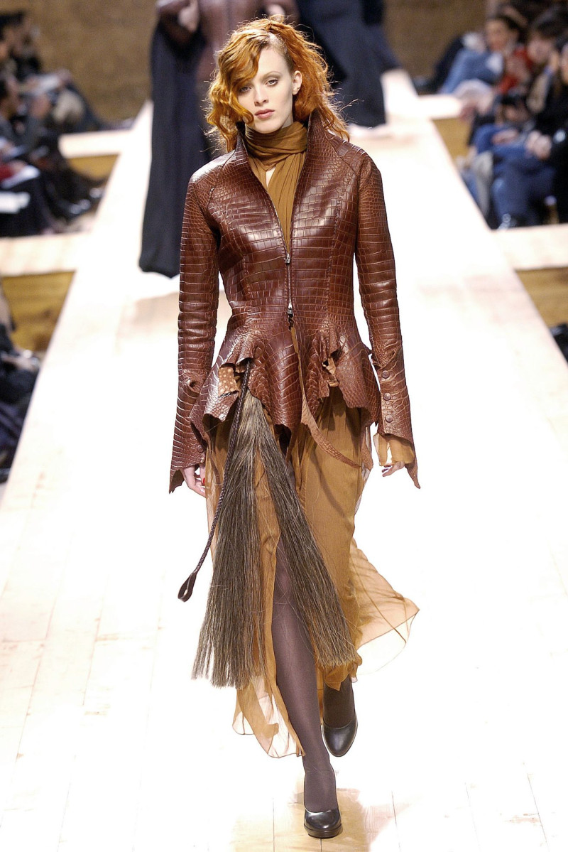 Hermès fashion show for Autumn/Winter 2004