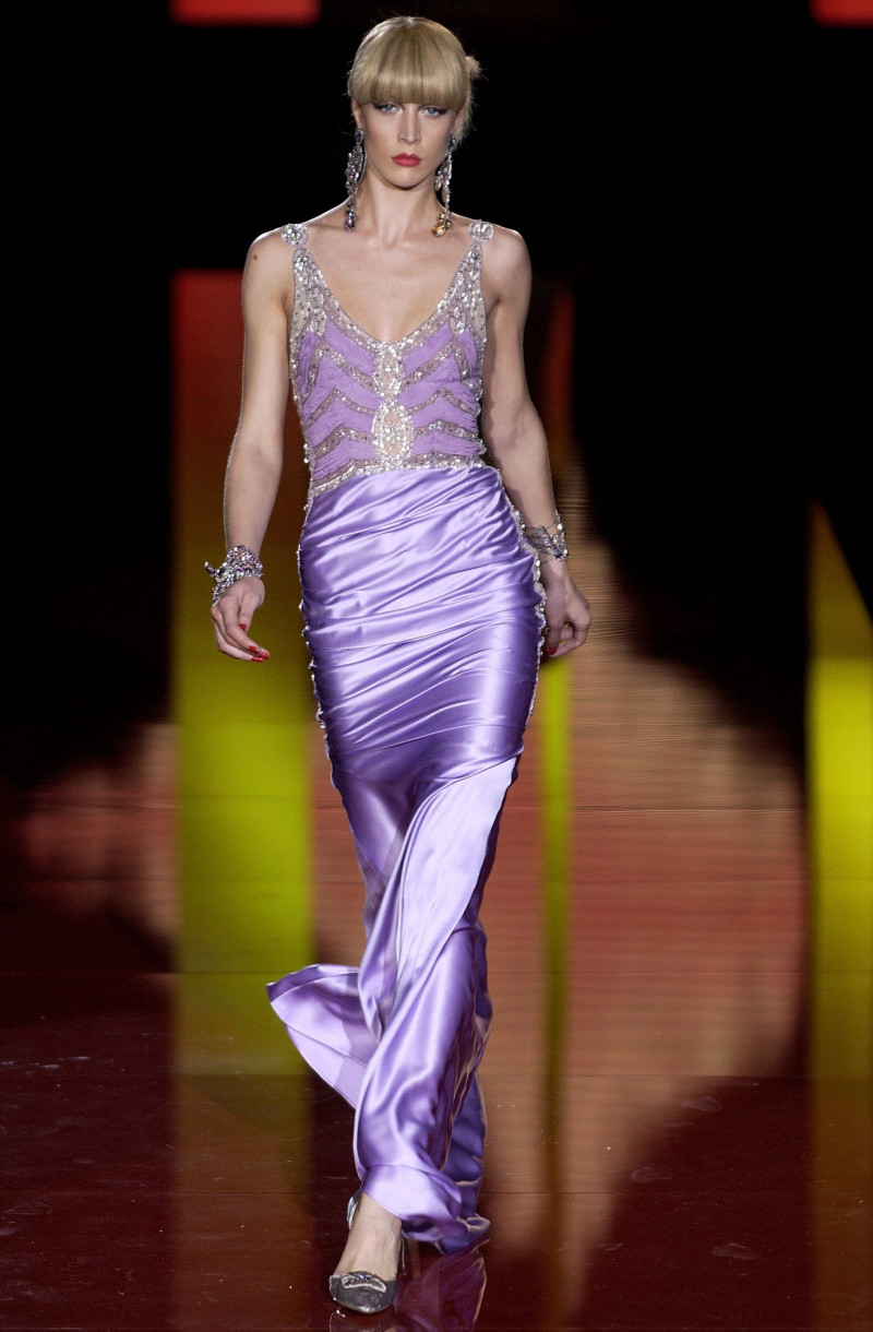 Valentino Couture fashion show for Autumn/Winter 2003