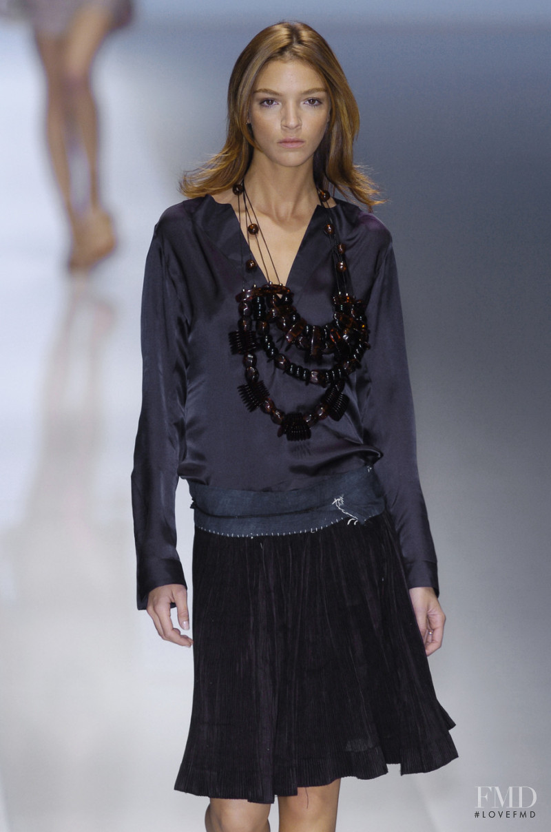 Mariacarla Boscono featured in  the Paco Rabanne fashion show for Spring/Summer 2005