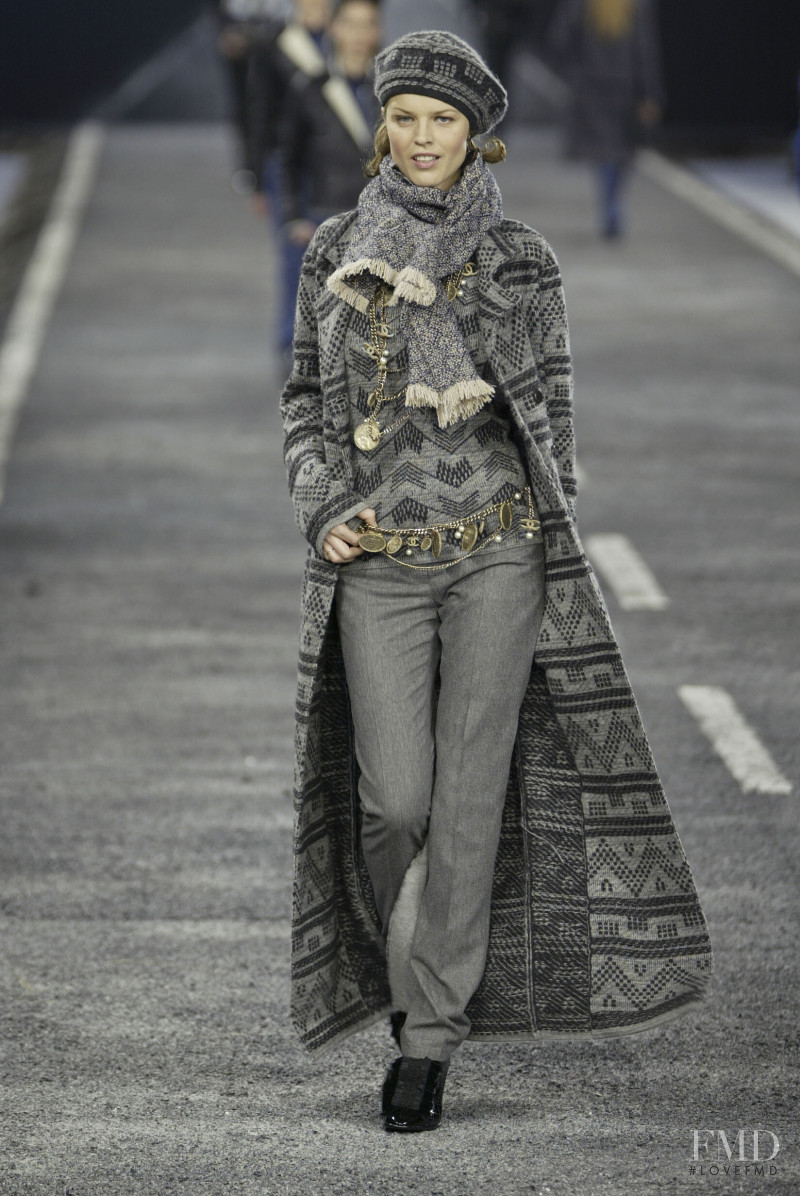 Eva Herzigova featured in  the Chanel fashion show for Autumn/Winter 2004