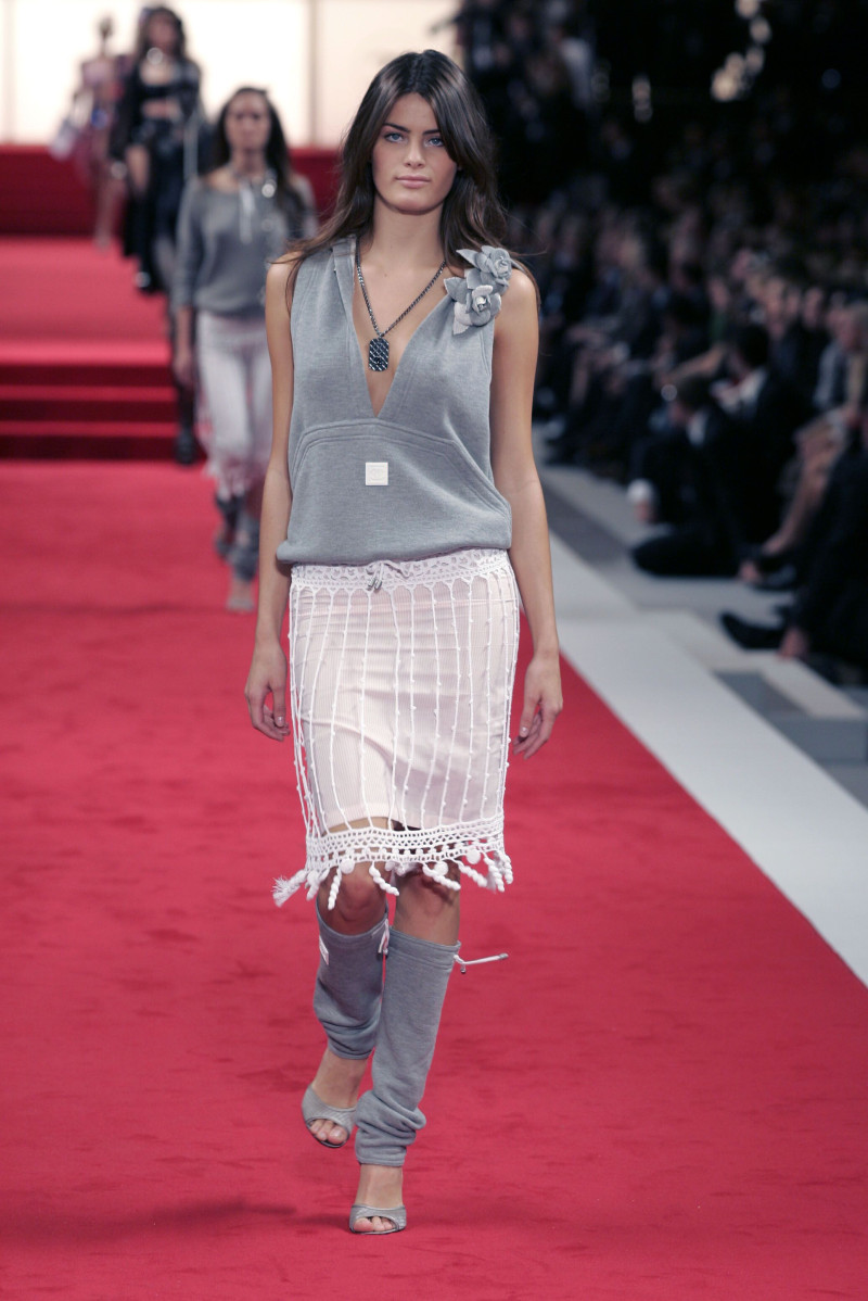 Isabeli Fontana featured in  the Chanel fashion show for Spring/Summer 2005