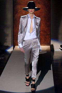 Gianfranco Ferré fashion show for Spring/Summer 2004
