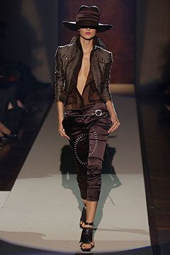 Gianfranco Ferré fashion show for Spring/Summer 2004