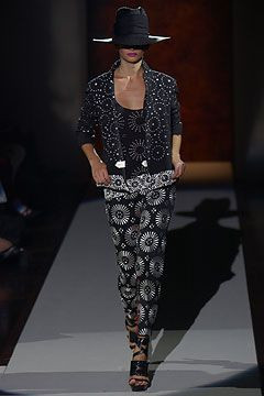 Gianfranco Ferré fashion show for Spring/Summer 2004