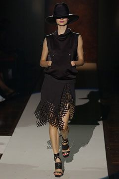 Gianfranco Ferré fashion show for Spring/Summer 2004