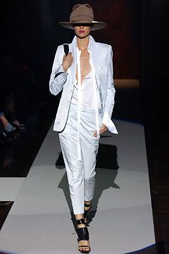 Gianfranco Ferré fashion show for Spring/Summer 2004