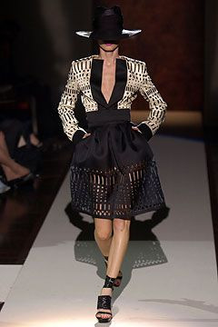 Gianfranco Ferré fashion show for Spring/Summer 2004