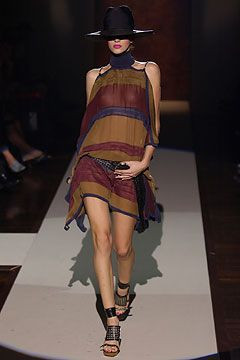 Gianfranco Ferré fashion show for Spring/Summer 2004