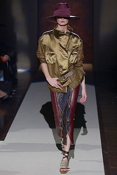 Gianfranco Ferré fashion show for Spring/Summer 2004