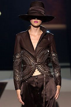 Gianfranco Ferré fashion show for Spring/Summer 2004